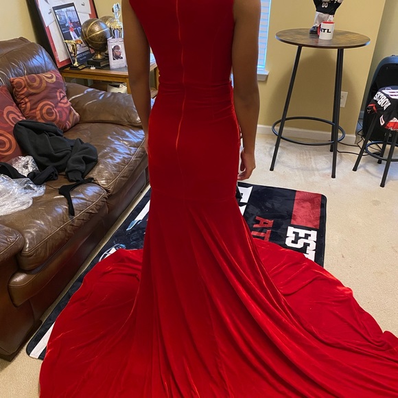Selling a red prom dress only worn once for a couple of hours. - Picture 10 of 11